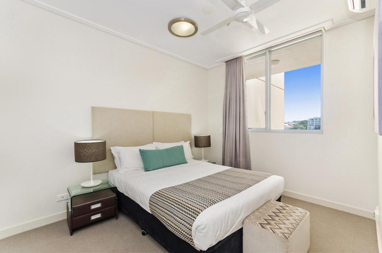 Property Vine - Dalgety Apartments Таунсвилл Экстерьер фото